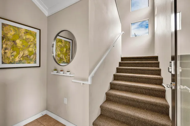 $529,000 | 1028 East Palm Canyon Drive, Unit 207, Palm Springs, CA 92264