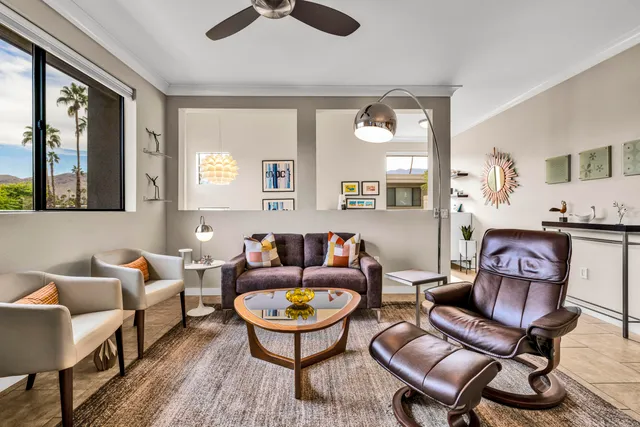 $529,000 | 1028 East Palm Canyon Drive, Unit 207, Palm Springs, CA 92264