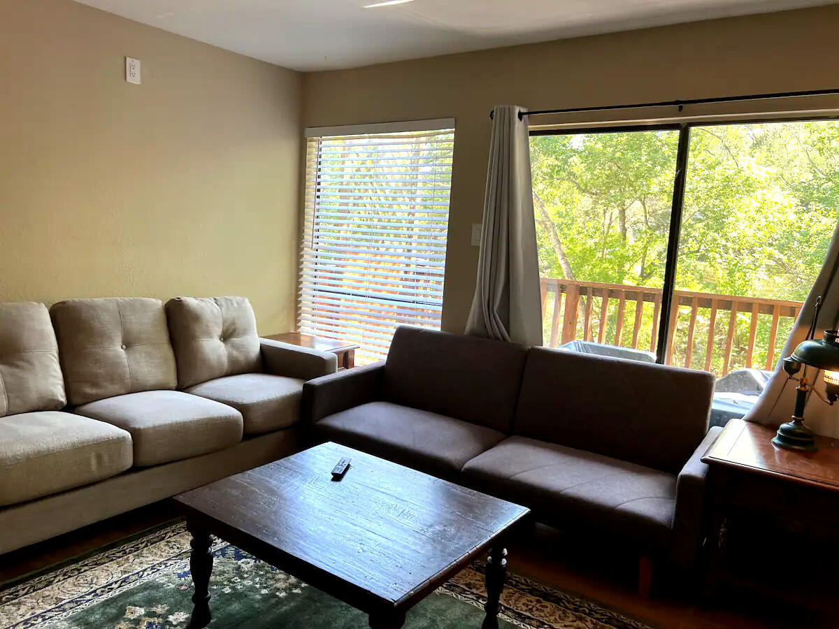 903 The High Road Austin, TX 78746 - Photo 18 of 27