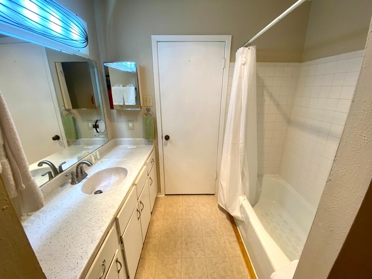 903 The High Road Austin, TX 78746 - Photo 6 of 27