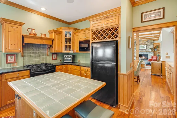 $2,199,000 | 206 Twin Springs Road, Blowing Rock, NC 28605
