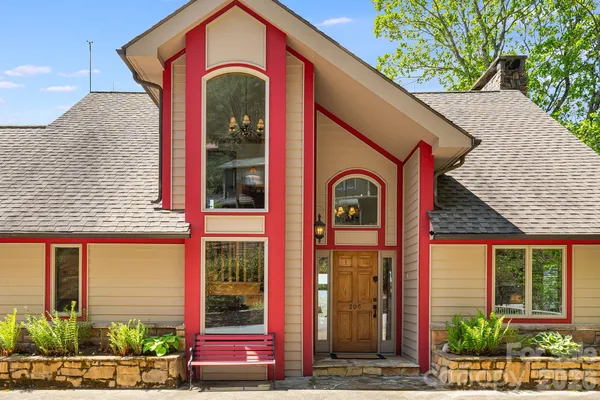 $2,199,000 | 206 Twin Springs Road, Blowing Rock, NC 28605