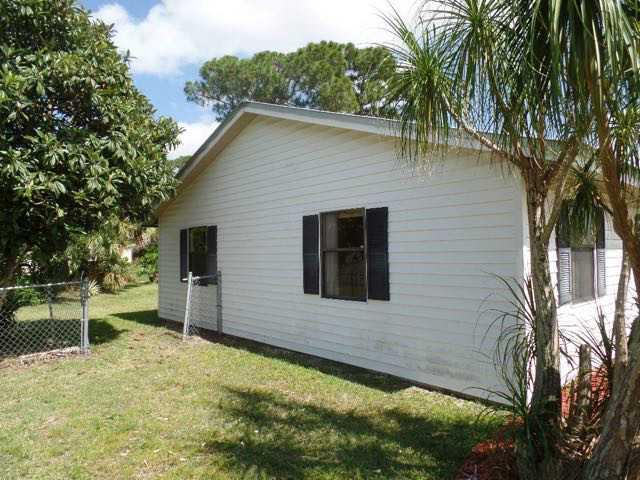 430 Southwest Ryder Road Port St. Lucie, FL 34953 - Photo 4 of 20 Gallery Image 4