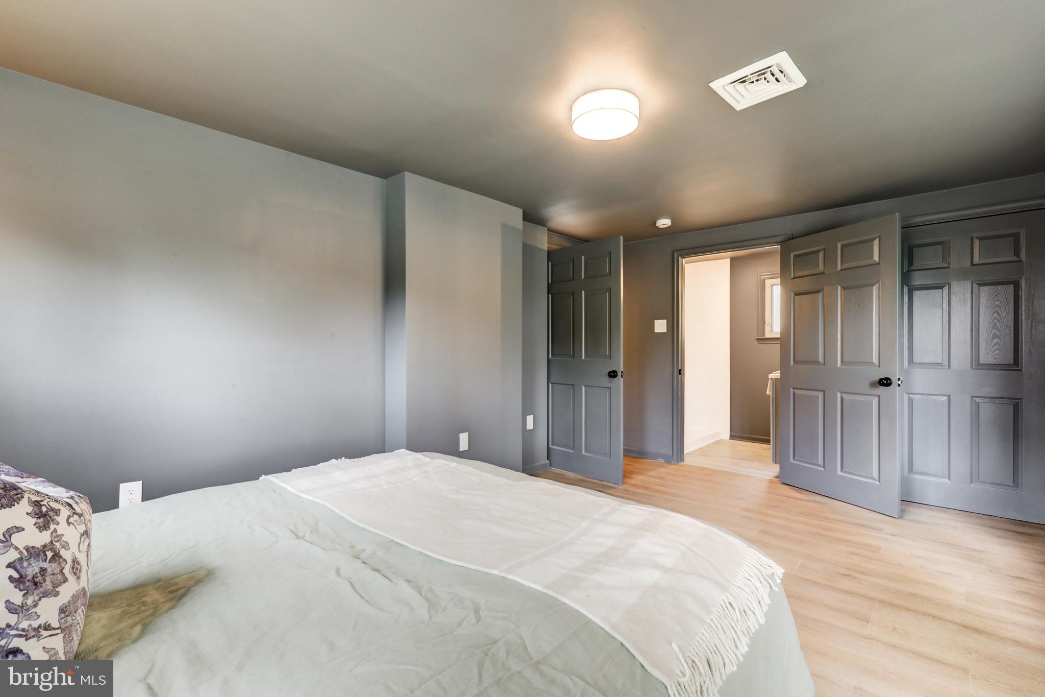 300 Walnut Place Havertown, PA 19083 - Photo 22 of 45