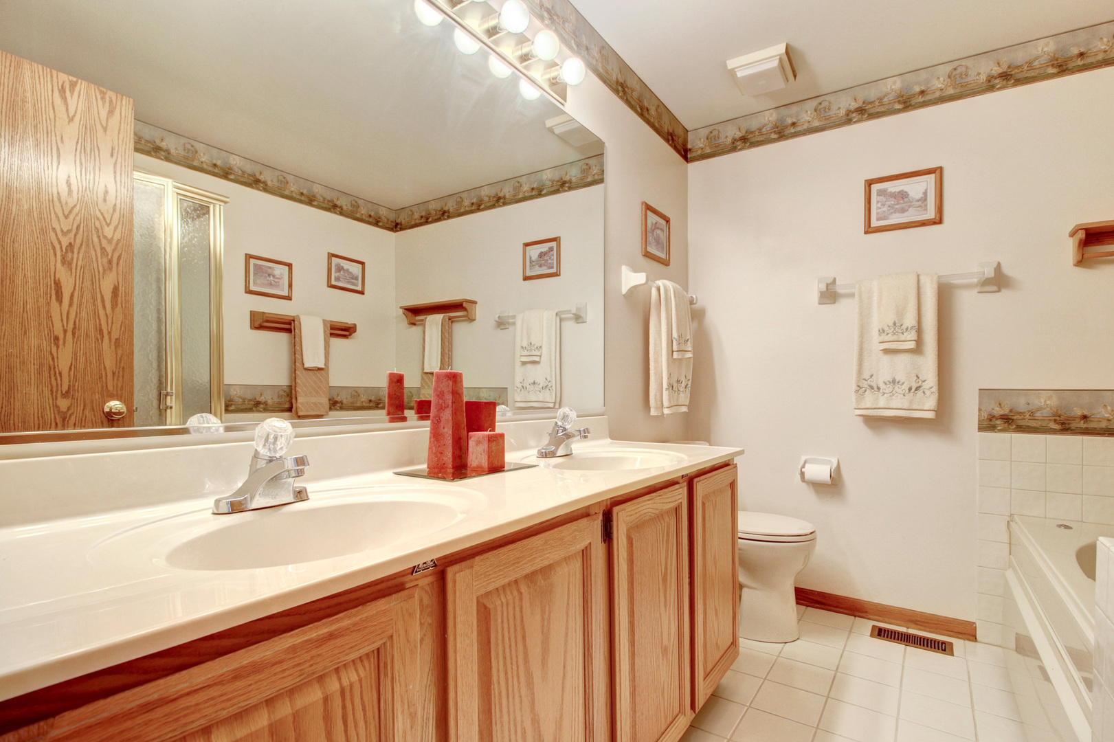1204 Coldspring Road Elgin, IL 60120 - Photo 19 of 27