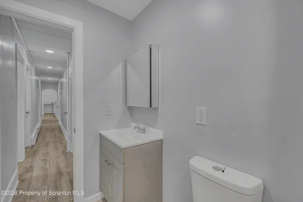 $1,300 | 8 Green Ridge Street, Unit 2, Scranton, PA 18509