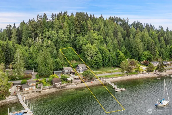 $749,000 | 13320 Highway 106, Belfair, WA 98528