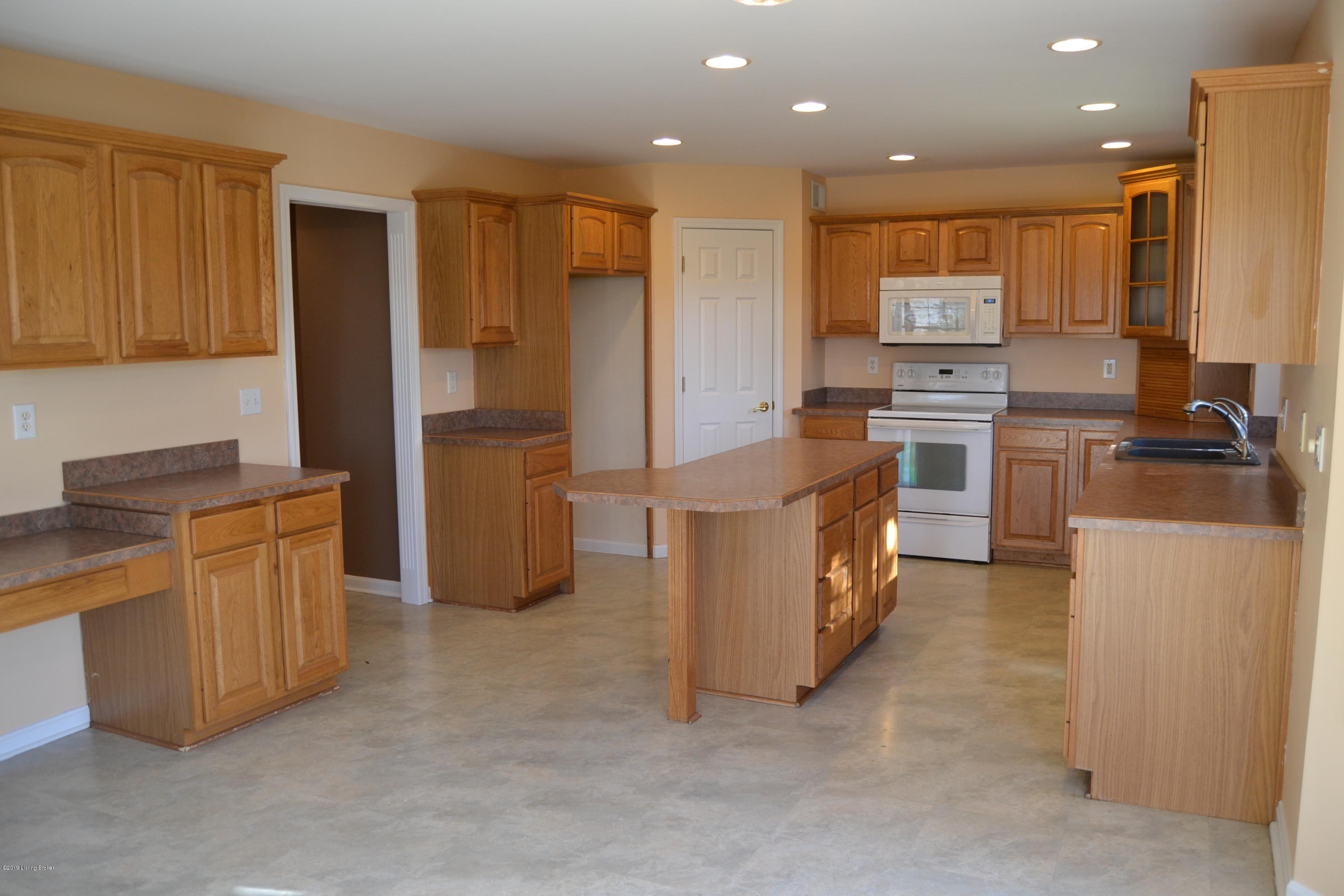 2849 Cedarmore Road Bagdad, KY 40003 - Photo 9 of 50 13