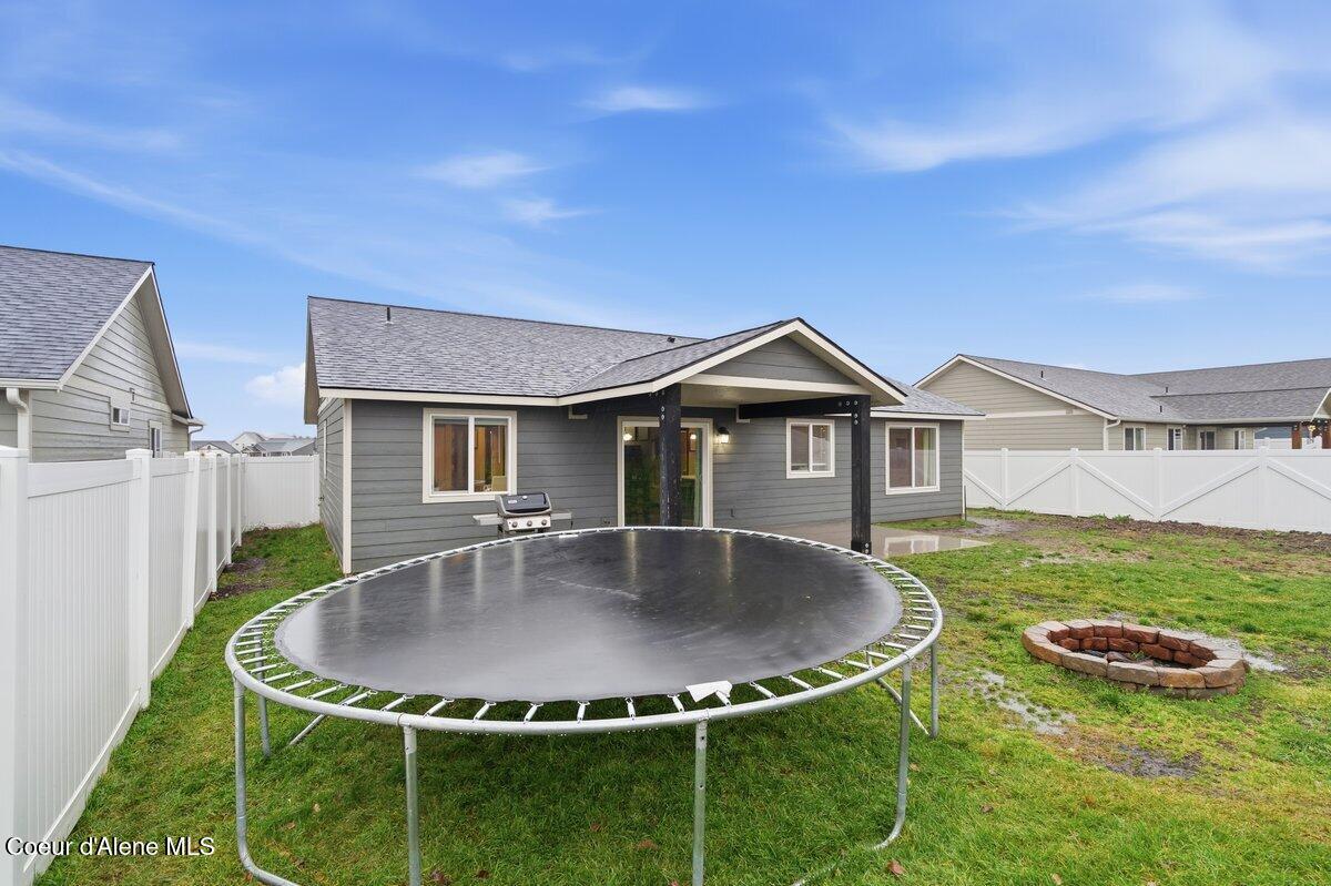 8562 West Seed Avenue Rathdrum, ID 83858 - Photo 26 of 30 Back of Home 3 (4)