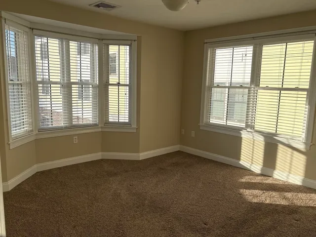 $425,000 | 266 North Main Street, Unit 3, Mansfield, MA 02048