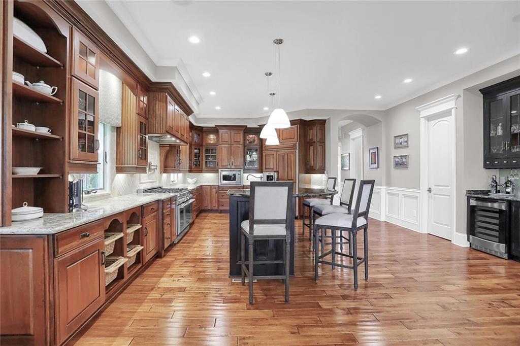 2167 Finchley Road Carmel, IN 46032 - Photo 16 of 59