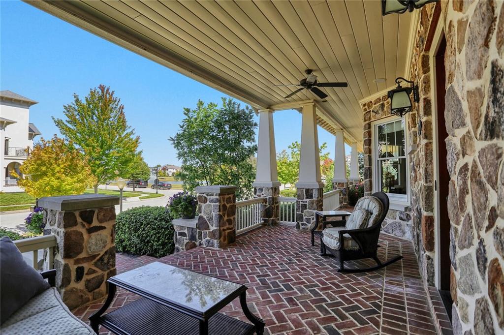 2167 Finchley Road Carmel, IN 46032 - Photo 4 of 59