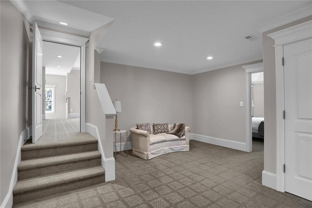 2167 Finchley Road Carmel, IN 46032 - Photo 38 of 59