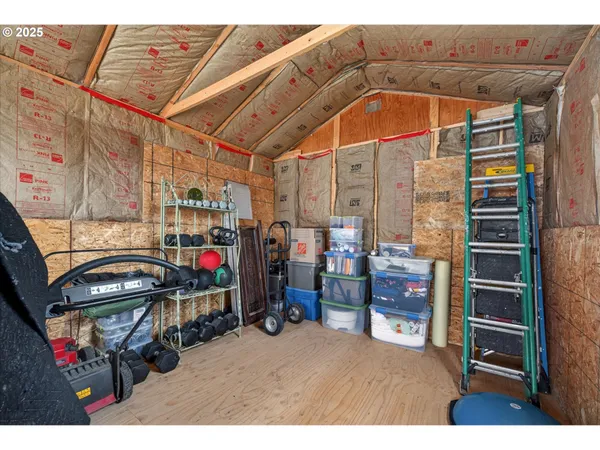 $173,000 | 2637 14th Street, Baker City, OR 97814