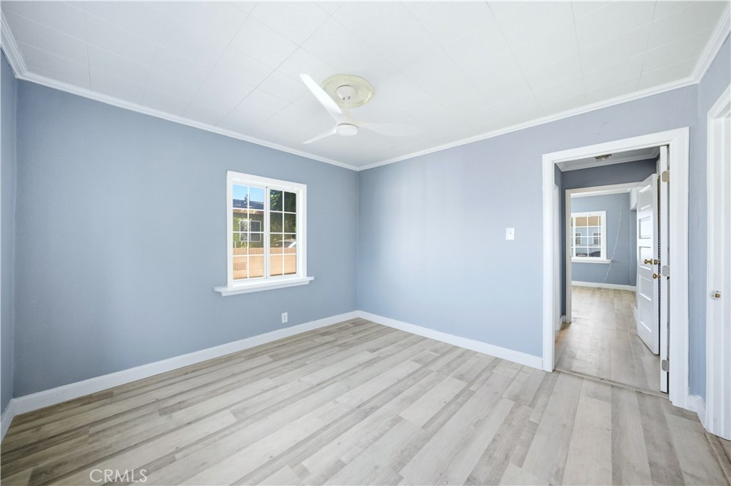 15163 Hayter Avenue Paramount, CA 90723 - Photo 13 of 37