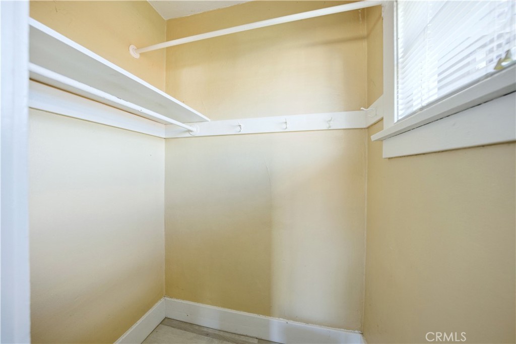 15163 Hayter Avenue Paramount, CA 90723 - Photo 15 of 37