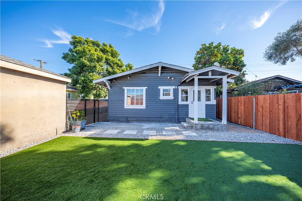 15163 Hayter Avenue Paramount, CA 90723 - Photo 24 of 37