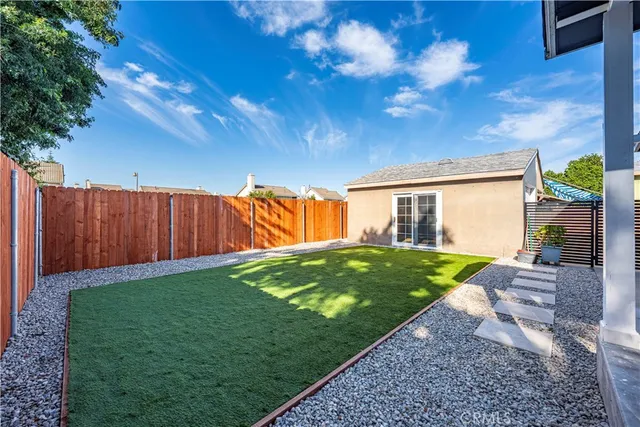 $639,000 | 15163 Hayter Avenue, Paramount, CA 90723