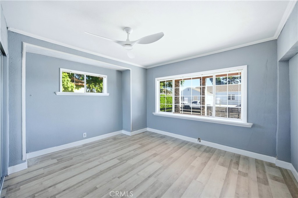 15163 Hayter Avenue Paramount, CA 90723 - Photo 6 of 37