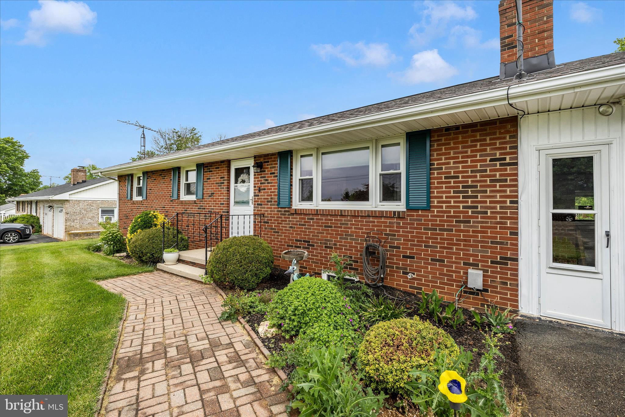 4432 Valley View Road Middletown, MD 21769 - Photo 42 of 54 a front view of a house with garden