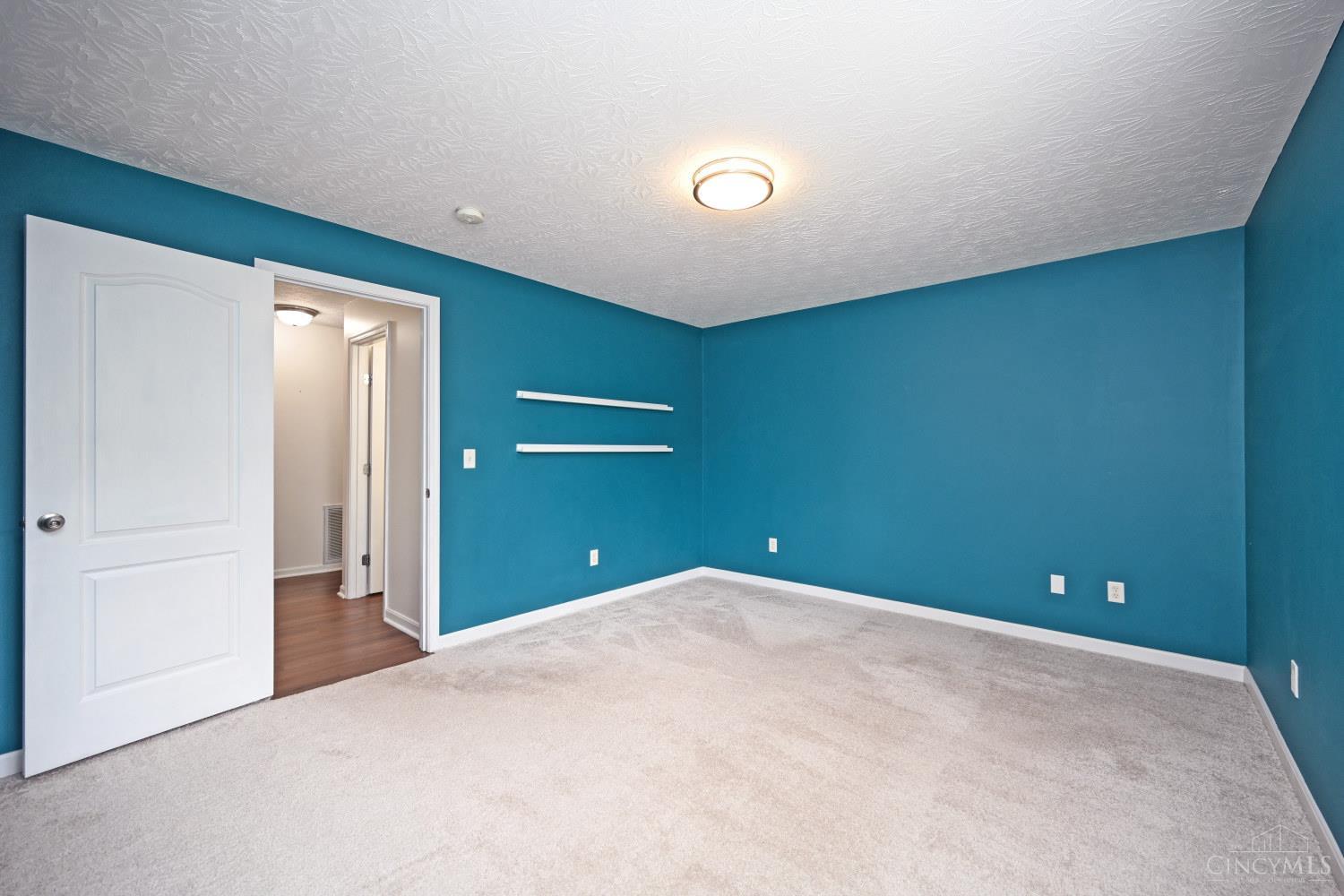3408 North Bend Road, Unit 8 Cincinnati, OH 45247 - Photo 25 of 36