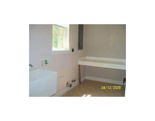 1224 Rue Beauvais Mandeville, LA 70471 - Photo 14 of 19 Gallery Image 14