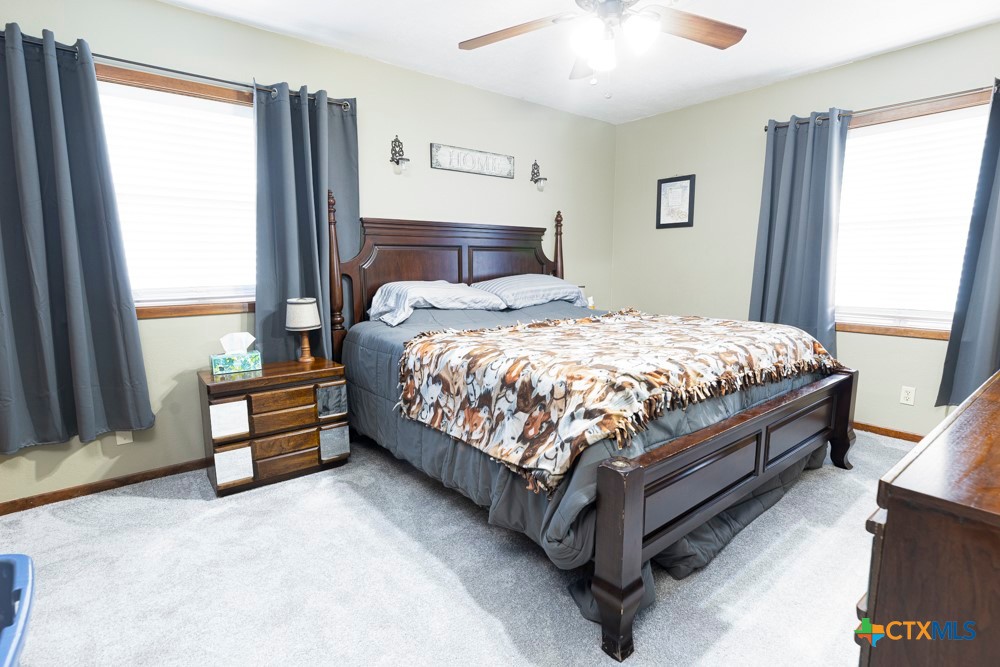 202 West Partridge Road Victoria, TX 77905 - Photo 14 of 33