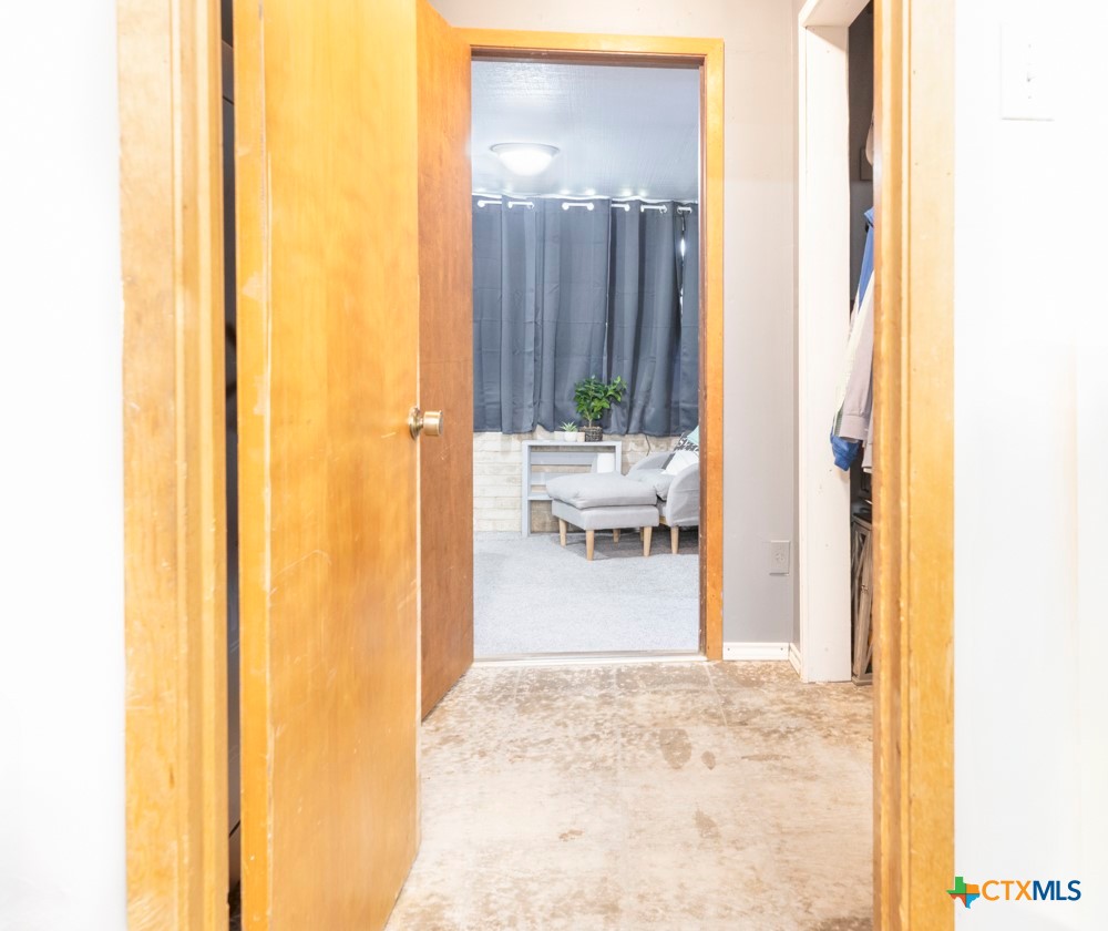 202 West Partridge Road Victoria, TX 77905 - Photo 16 of 33