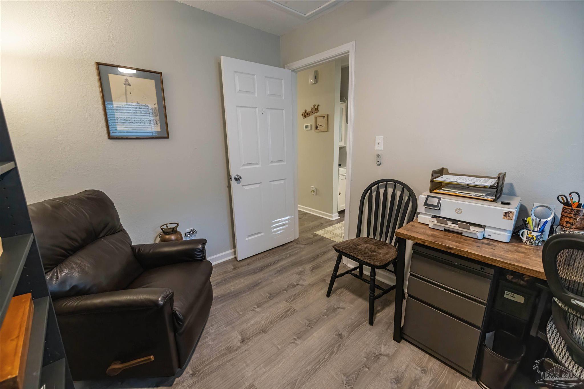 1148 West 9 & Half Mile Road Pensacola, FL 32534 - Photo 23 of 39