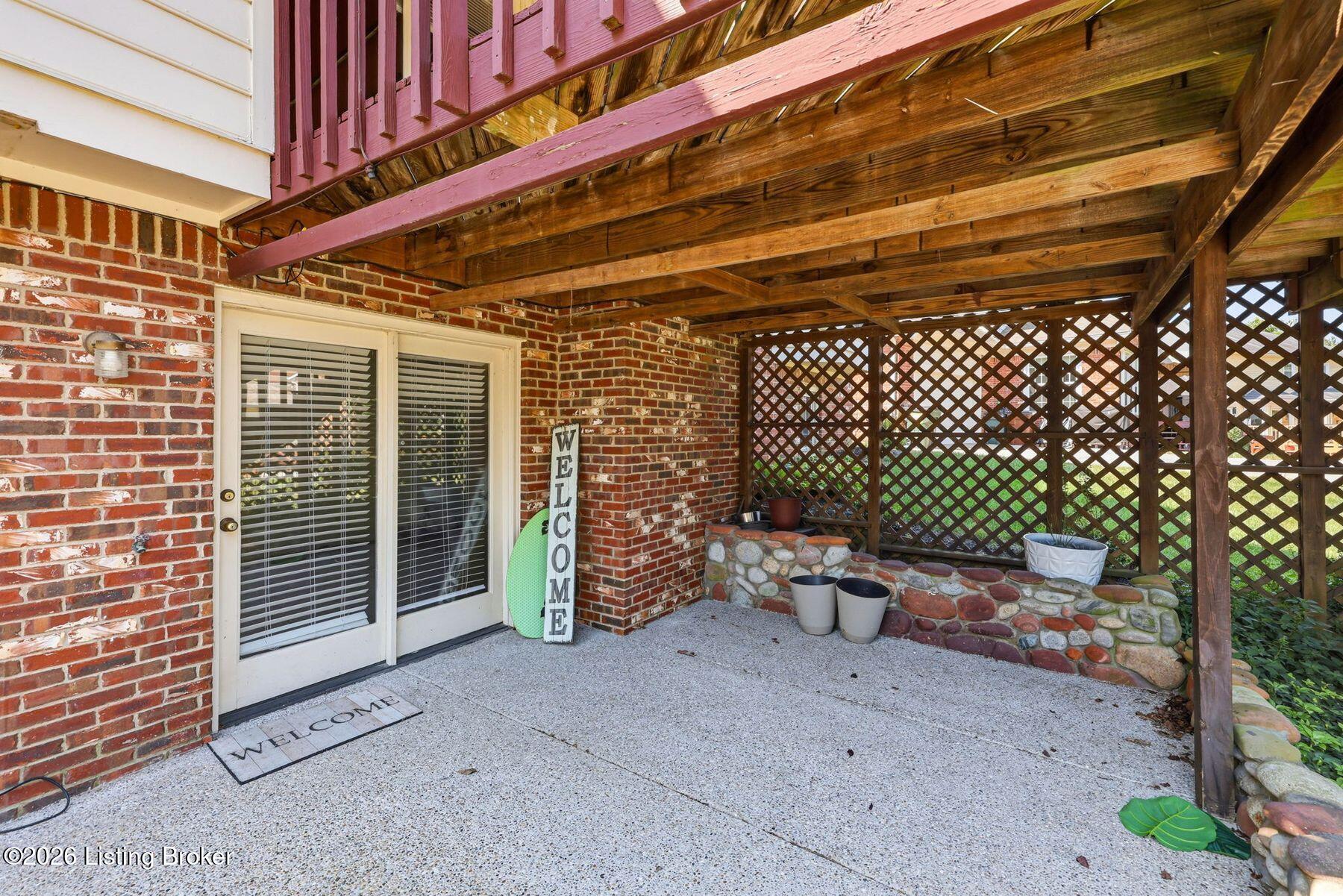 510 Foxgate Road Louisville, KY 40223 - Photo 56 of 67 photo_online_055