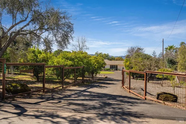 $950,000 | 939 Champion Lane, Deer Park, CA 94576
