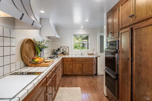 $950,000 | 939 Champion Lane, Deer Park, CA 94576