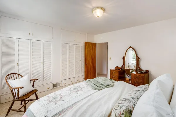 $950,000 | 939 Champion Lane, Deer Park, CA 94576