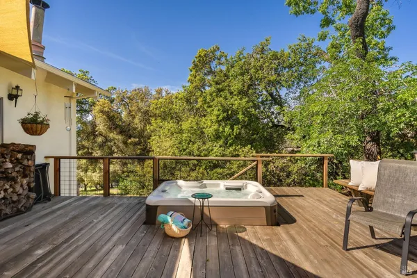 $950,000 | 939 Champion Lane, Deer Park, CA 94576
