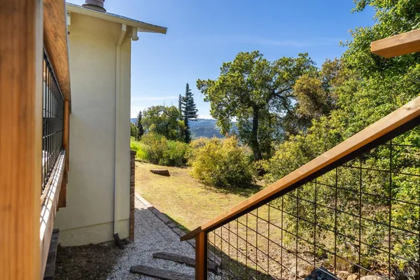 $950,000 | 939 Champion Lane, Deer Park, CA 94576