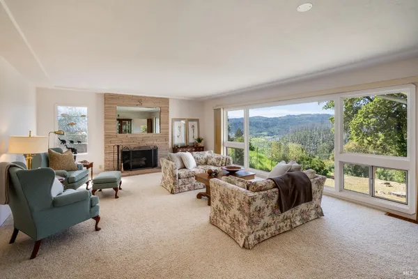 $950,000 | 939 Champion Lane, Deer Park, CA 94576