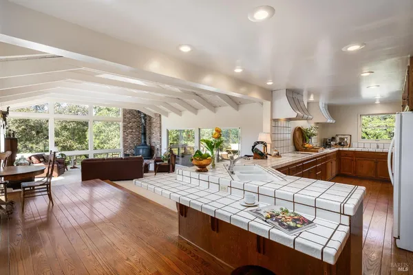 $950,000 | 939 Champion Lane, Deer Park, CA 94576