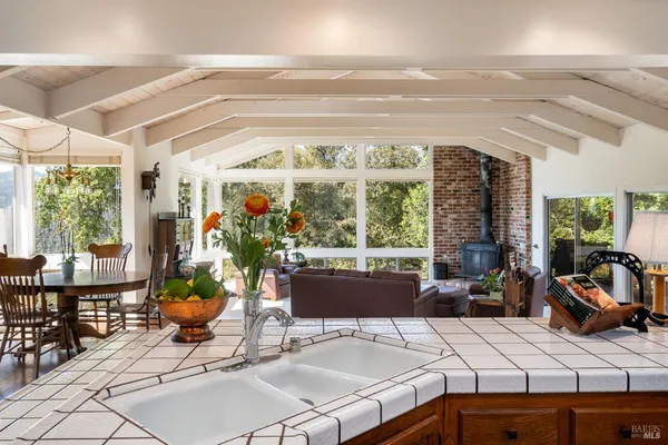 $950,000 | 939 Champion Lane, Deer Park, CA 94576