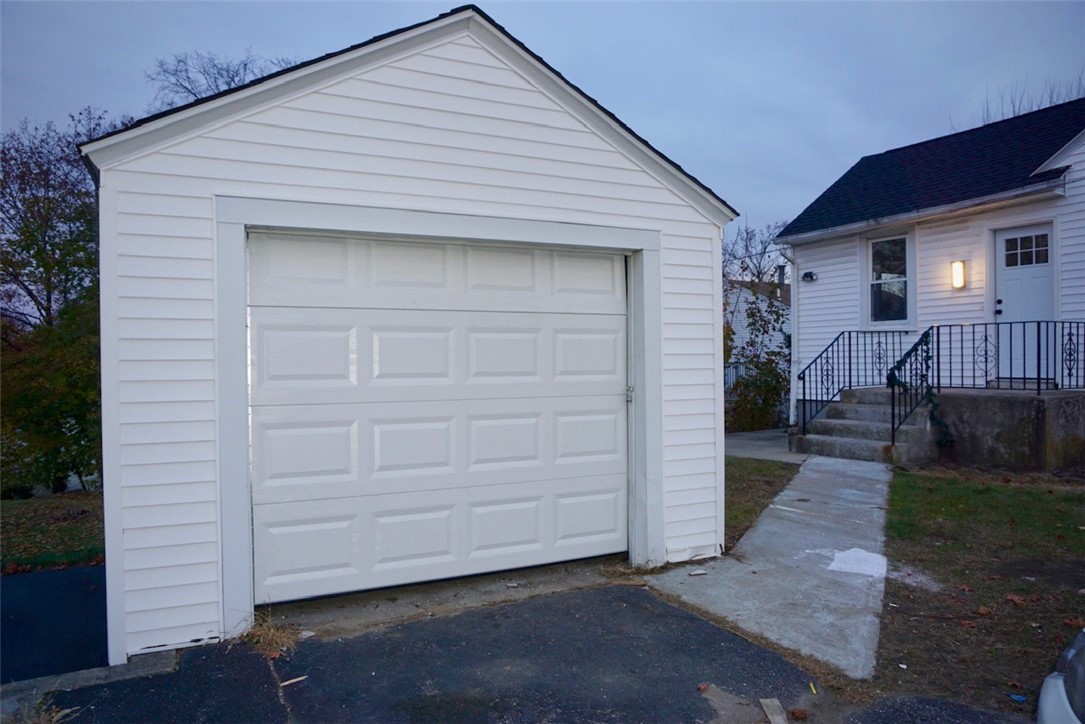 107 George Waterman Road Johnston, RI 02919 - Photo 30 of 31