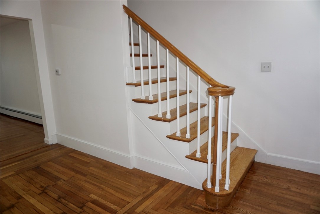 107 George Waterman Road Johnston, RI 02919 - Photo 3 of 31