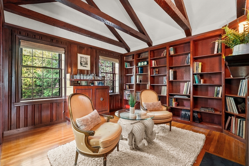 82 Richfield Road Arlington, MA 02474 - Photo 8 of 42 Gallery Image 8