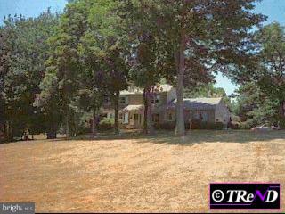 697 B Lenni Road Aston, PA 19014 - Photo 1 of 1 Gallery Image 1