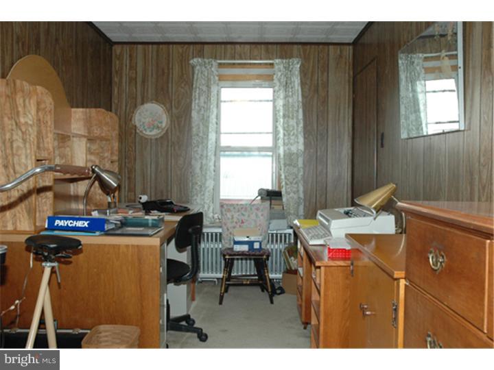 35 Lyons Road Fleetwood, PA 19522 - Photo 8 of 15 Den
