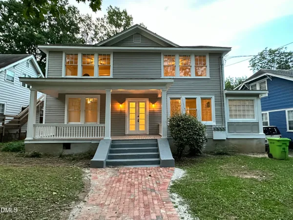 $1,100,000 | 1110 Glenwood Avenue, Raleigh, NC 27605