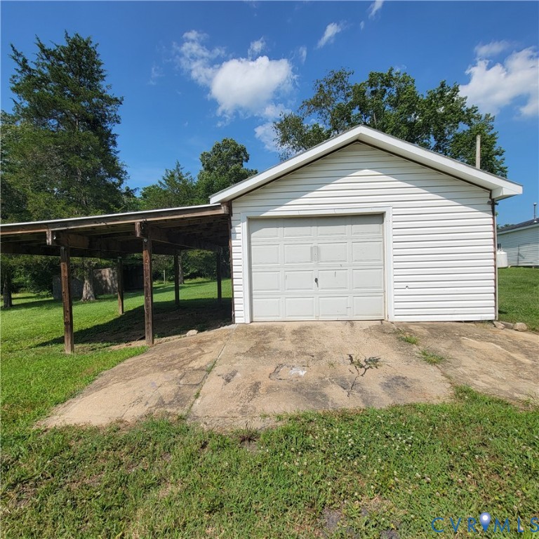 21090 Blackjack Road Culpeper, VA 22701 - Photo 12 of 16 Garage with a detached garage