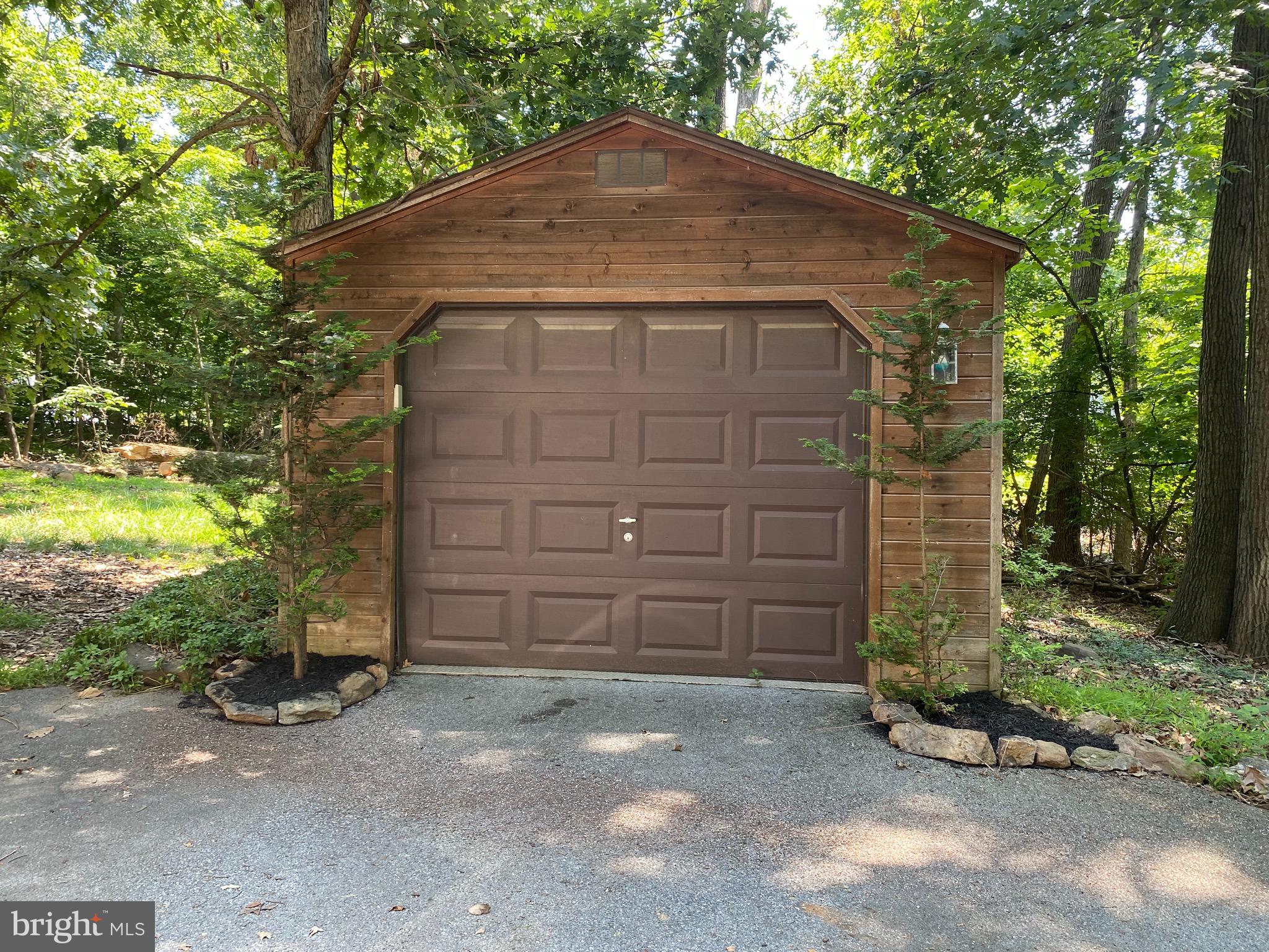 200 Maple Ridge Lane Harpers Ferry, WV 25425 - Photo 4 of 16