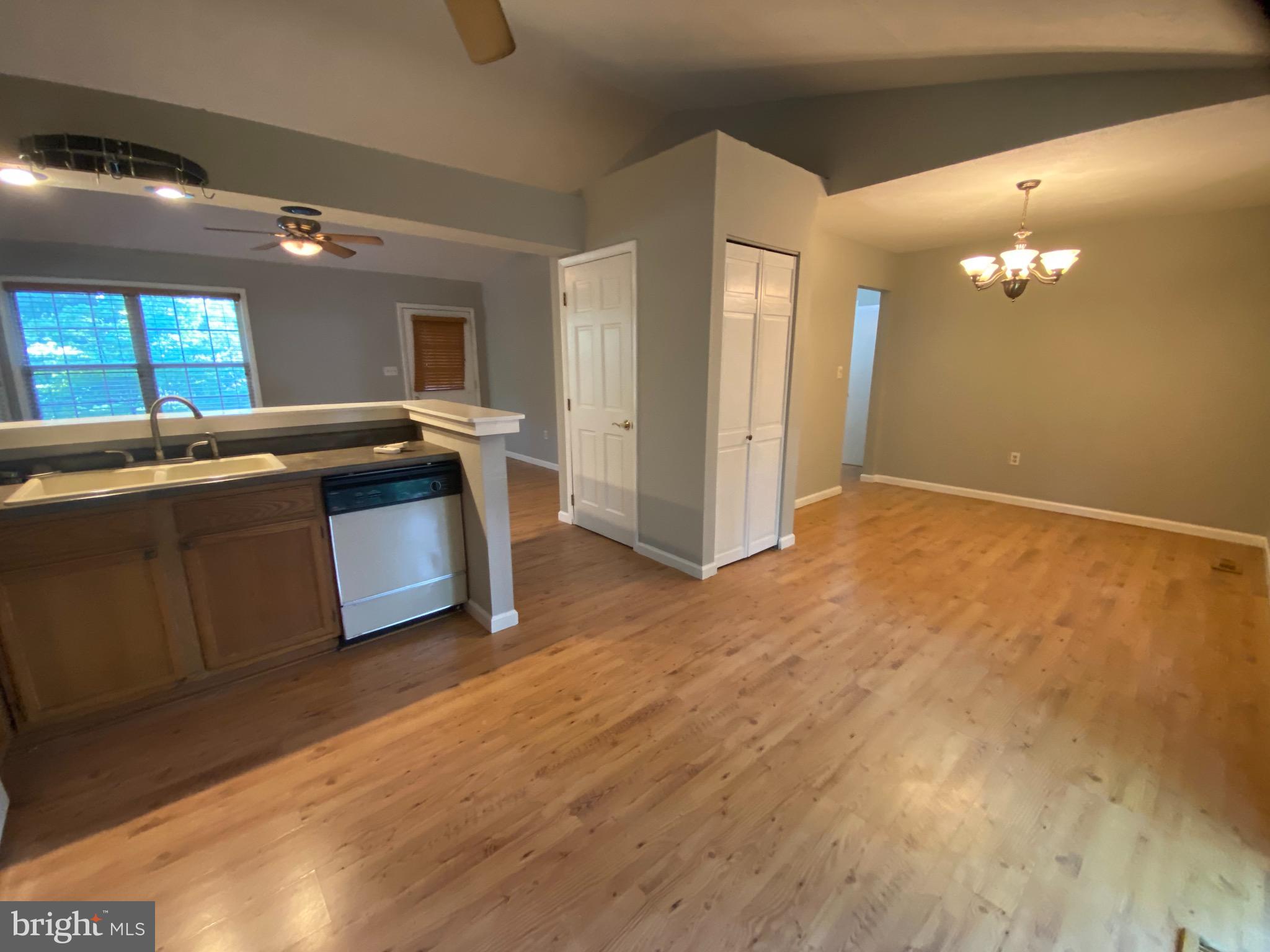 200 Maple Ridge Lane Harpers Ferry, WV 25425 - Photo 8 of 16