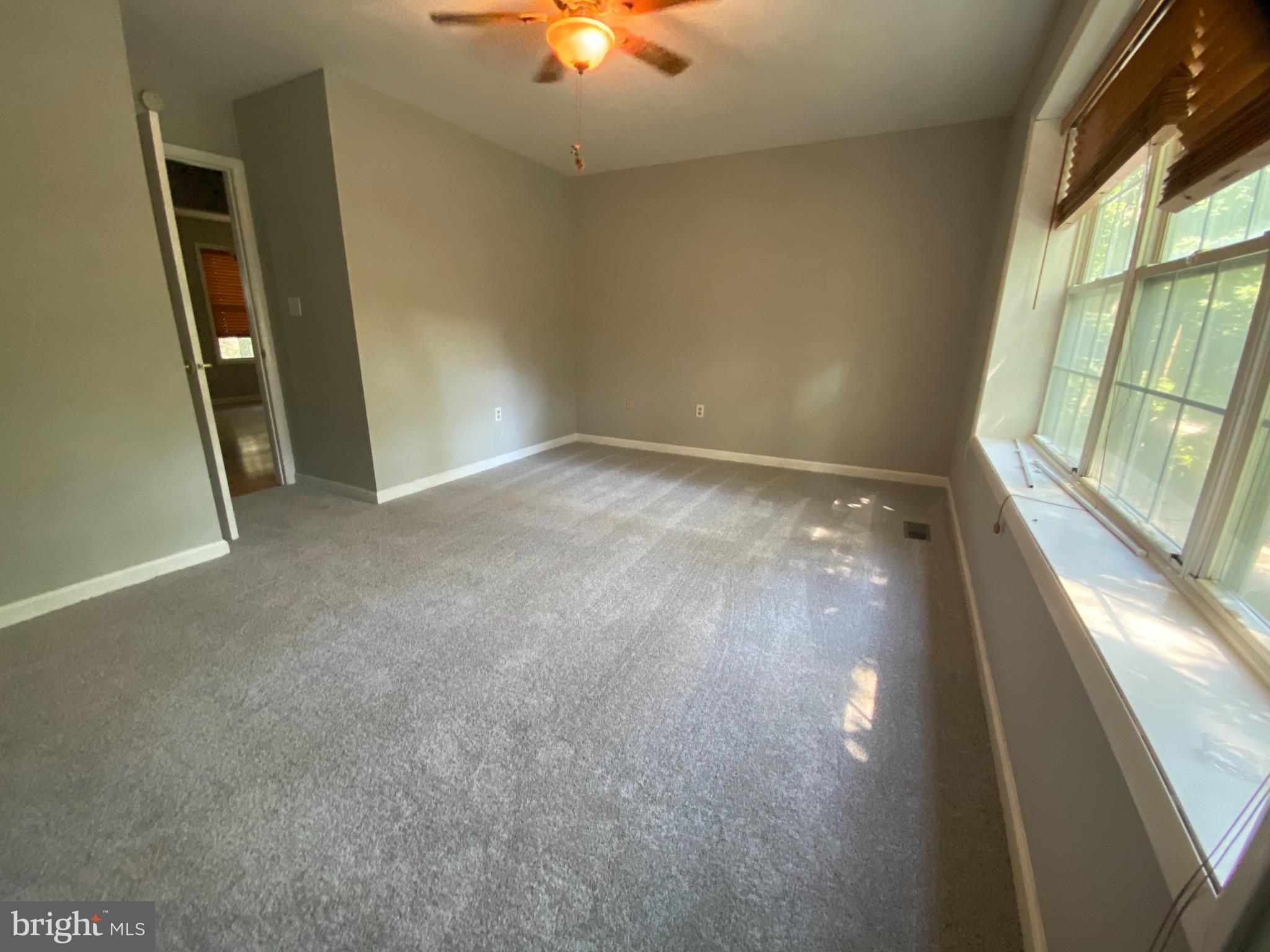 200 Maple Ridge Lane Harpers Ferry, WV 25425 - Photo 10 of 16