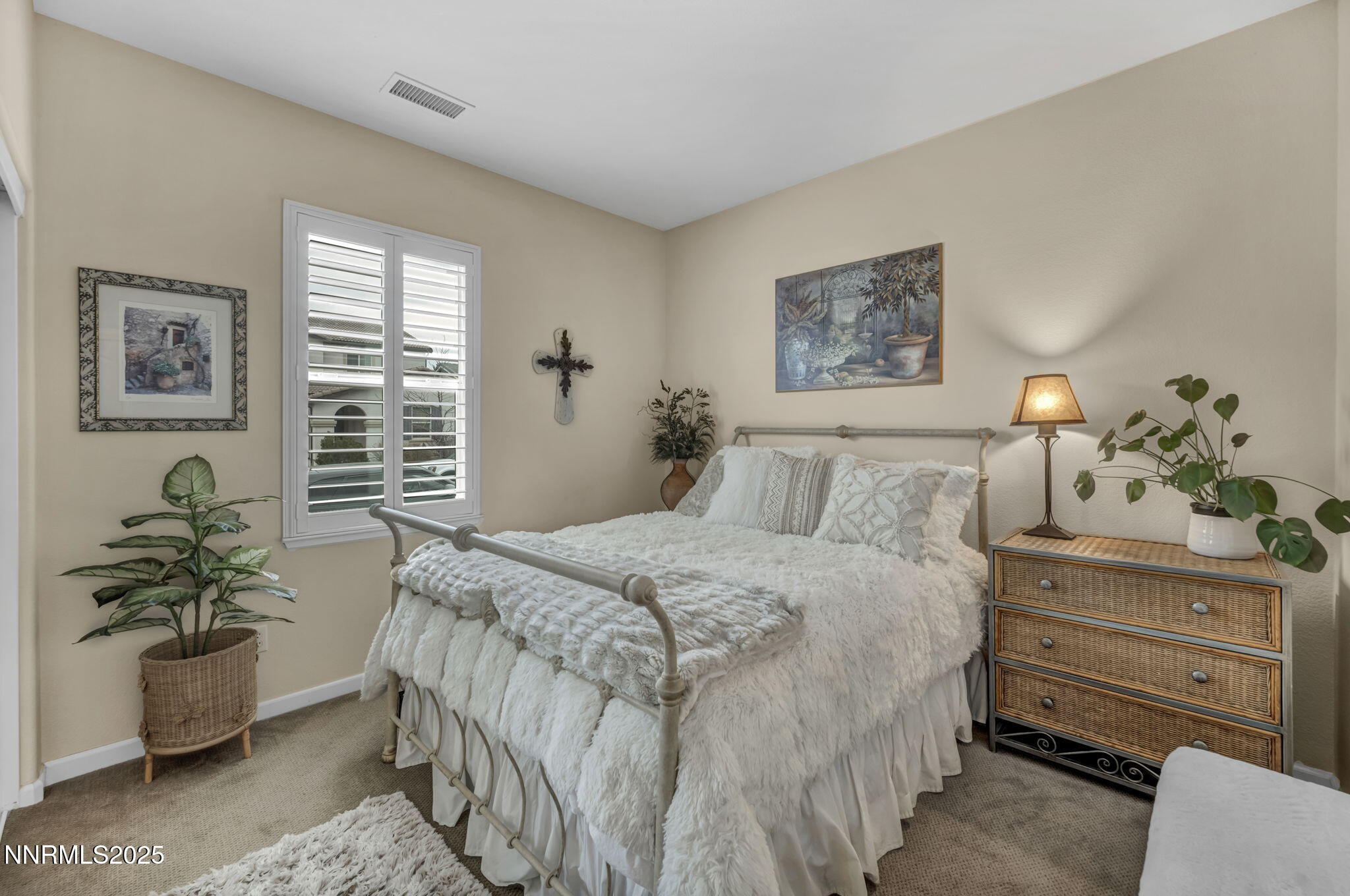 2010 Angel Ridge Drive Reno, NV 89521 - Photo 20 of 48 large-019a1788-51b8-7233-b060-1f907181d0