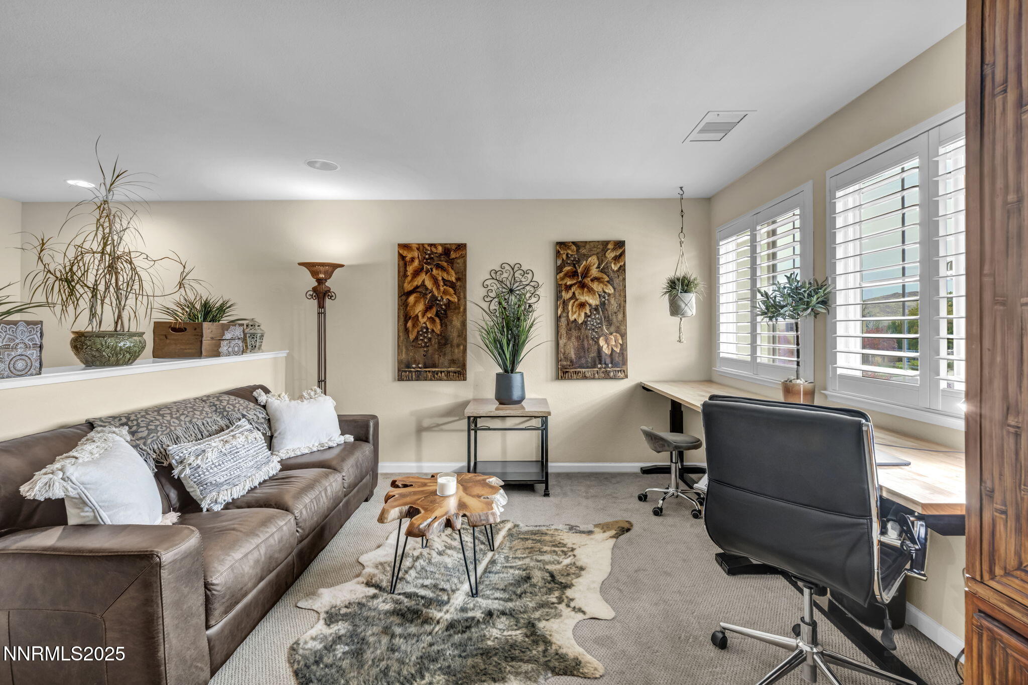 2010 Angel Ridge Drive Reno, NV 89521 - Photo 23 of 48 large-019a1788-5f24-7187-bdfa-3c403c21dc
